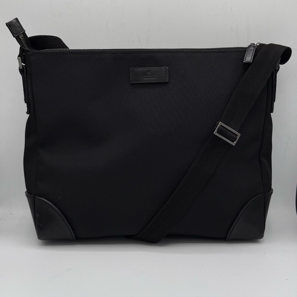 Gucci Nylon & Leather Black Crossbody / Shoulder Bag — Authentic & Pre-Loved - Picture 1 of 14